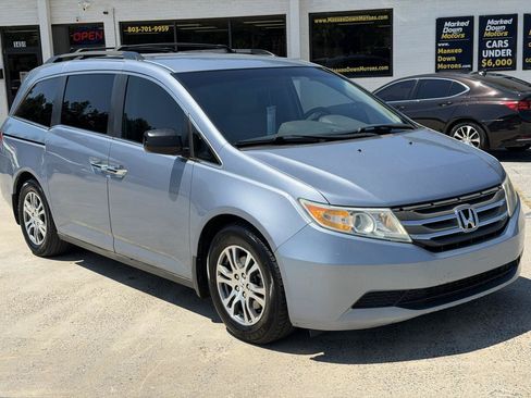 Used 2012 Honda Odyssey EX image 1