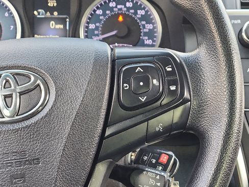 Used 2017 Toyota Camry LE image 16