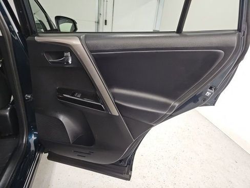 Used 2018 Toyota RAV4 Limited w/ Advanced Technology Package image 35