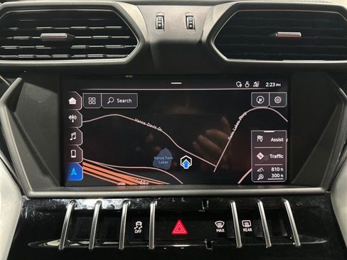 Used 2019 Lamborghini Urus AWD/4WD image 73