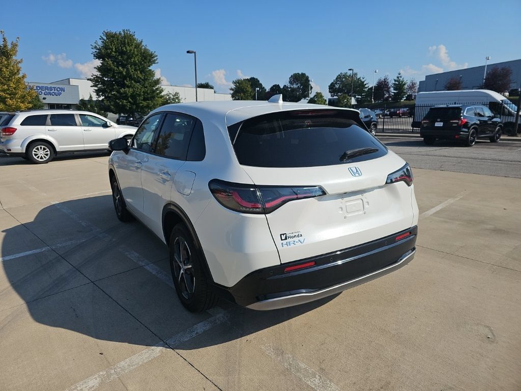 Used 2025 Honda HR-V EX-L image 7