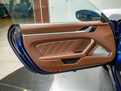 Certified 2021 Porsche 911 Turbo S AWD/4WD image 31