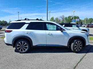 New 2026 Nissan Pathfinder Platinum AWD/4WD video 2