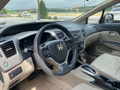 Used 2012 Honda Civic LX image 11