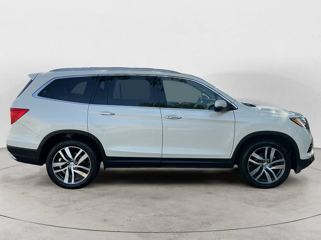 Used 2017 Honda Pilot Elite image 7