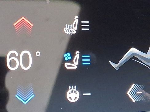 New 2025 Maserati Grecale GT image 38