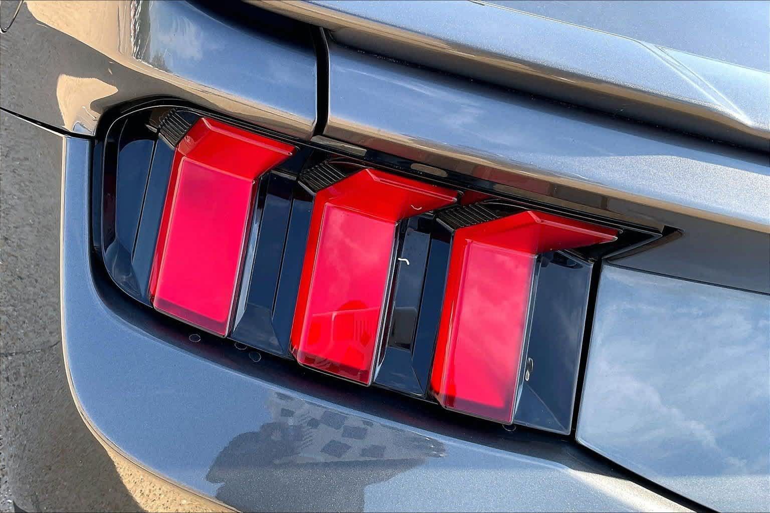 Used 2024 Ford Mustang GT Premium RWD image 29