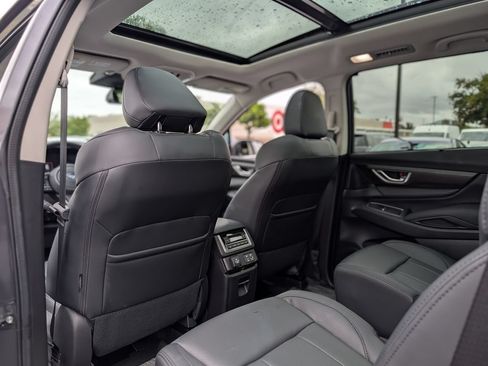 Used 2026 Subaru Ascent Touring w/ Popular Package #2 AWD/4WD image 19