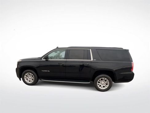 Used 2019 GMC Yukon XL SLT image 5