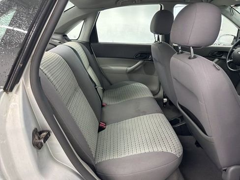 Used 2006 Ford Focus ZX4 Sedan image 23