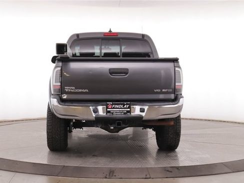 Used 2015 Toyota Tacoma 4x4 Double Cab w/ SR5 Package image 11