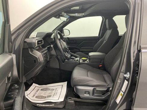 Used 2025 Toyota Tacoma SR5 image 12