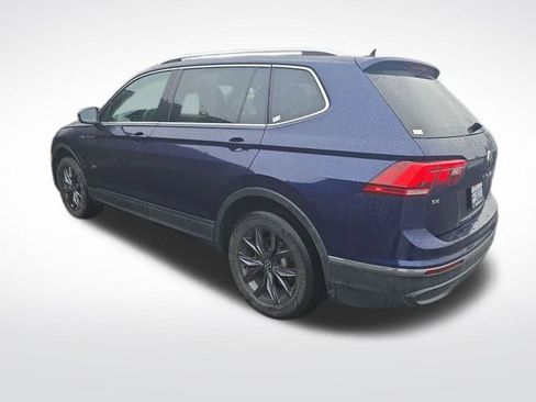Used 2023 Volkswagen Tiguan SE image 5