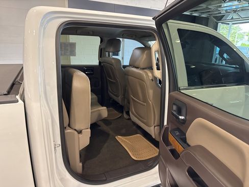 Used 2015 GMC Sierra 1500 SLT w/ Max Trailering Package image 15