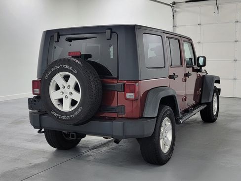 Used 2010 Jeep Wrangler Unlimited Sport AWD/4WD image 9