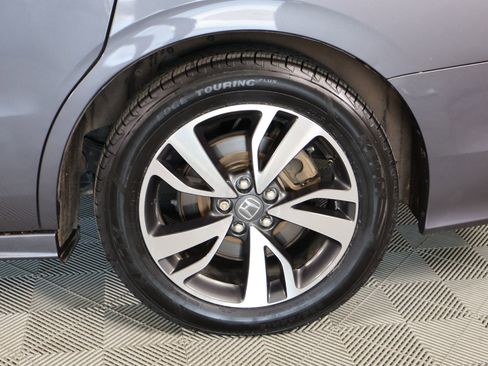 Used 2021 Honda Odyssey Touring image 21