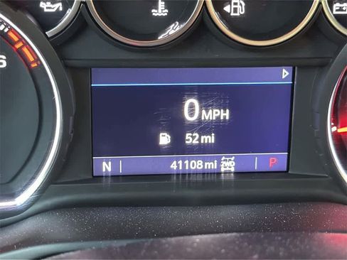 Used 2022 Chevrolet Silverado 1500 LT image 20