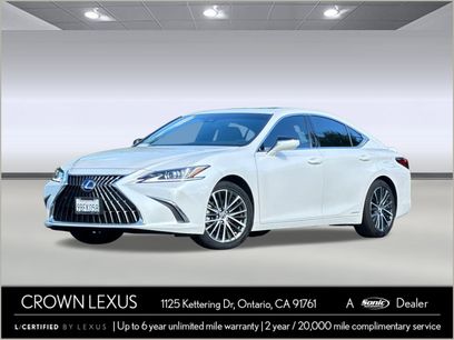 Certified 2022 Lexus ES 300h w/ Premium Package