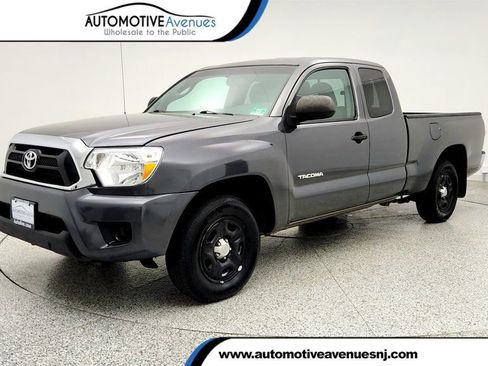 Used 2013 Toyota Tacoma 2WD Access Cab w/ SR5 Pkg image 1