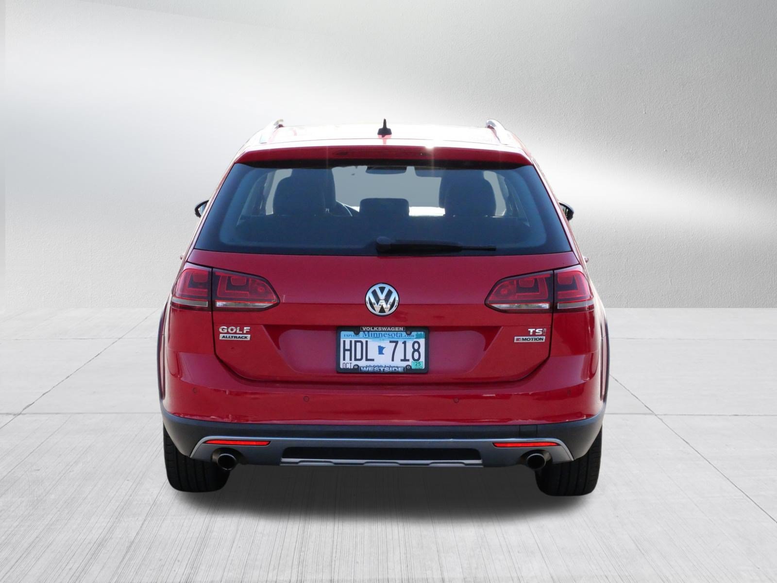 Used 2017 Volkswagen Golf Alltrack SEL AWD/4WD image 6