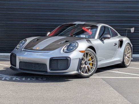 Certified 2018 Porsche 911 GT2 RS image 1