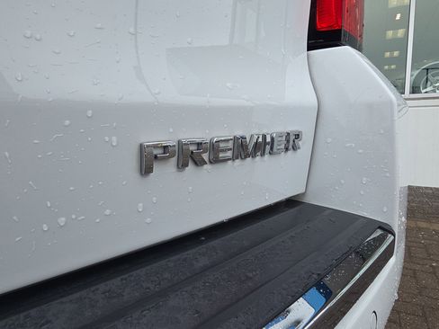 Used 2019 Chevrolet Tahoe Premier image 13