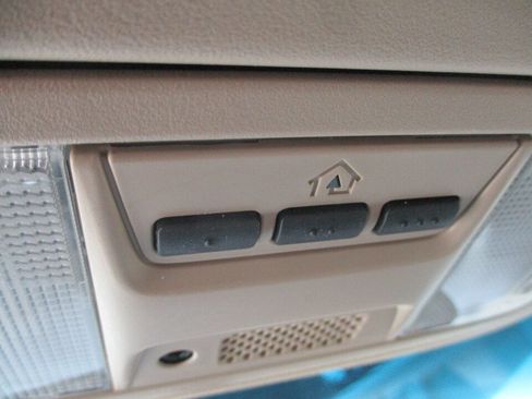 Used 2005 Honda Odyssey EX-L image 42