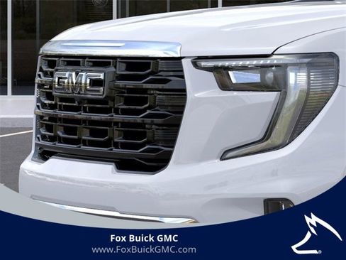 New 2025 GMC Acadia Elevation w/ Elevation Premium Package image 13