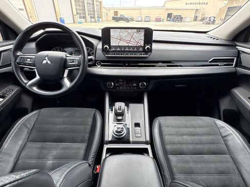 Used 2022 Mitsubishi Outlander SE FWD image 26