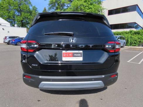 New 2025 Honda Pilot EX-L image 5