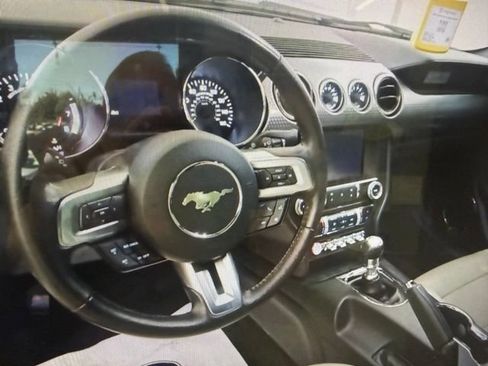 Used 2015 Ford Mustang GT Premium w/ GT Performance Package RWD image 5