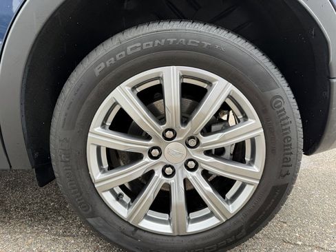 Used 2020 Cadillac XT4 Premium Luxury image 11