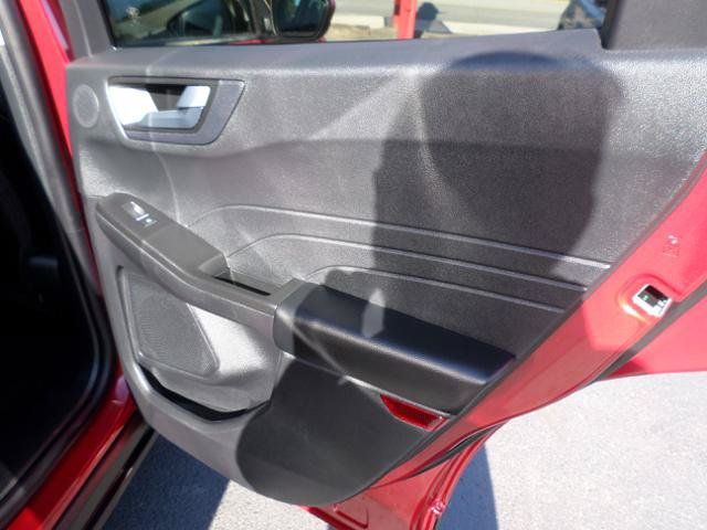 Used 2022 Ford Escape SEL w/ Technology Package AWD/4WD image 33