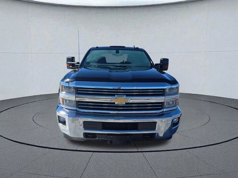 Used 2016 Chevrolet Silverado 3500 LT w/ LT Convenience Package image 8