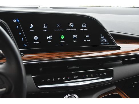 Certified 2024 Cadillac Escalade Premium Luxury image 19