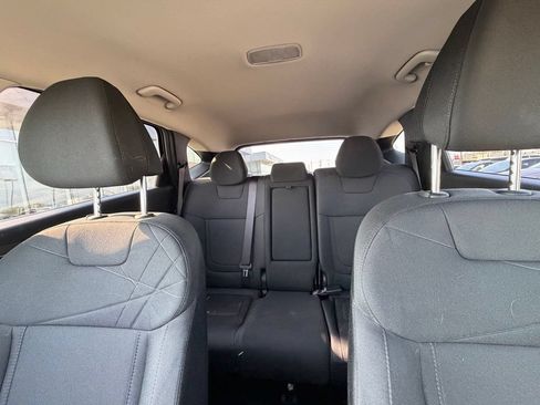 Certified 2022 Hyundai Tucson SEL FWD image 11