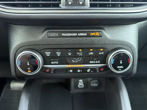 Used 2024 Ford Escape Active AWD/4WD image 18