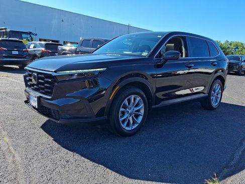 Used 2024 Honda CR-V EX-L image 3