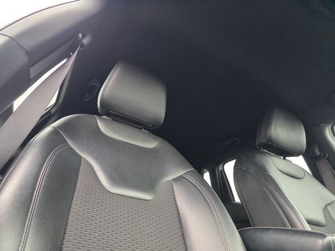 Certified 2022 Jeep Compass Latitude FWD image 23