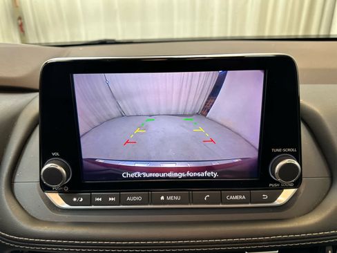 Certified 2023 Nissan Rogue SV w/ SV Premium Package image 17