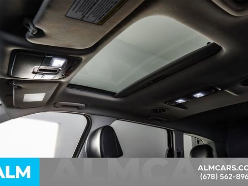 Used 2024 Kia Telluride S w/ S Sunroof Package FWD image 28