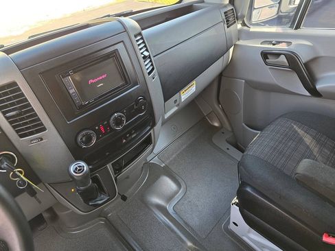 Used 2016 Mercedes-Benz Sprinter 3500 image 16
