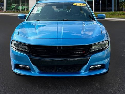 Used 2016 Dodge Charger R/T w/ Premium Group image 2