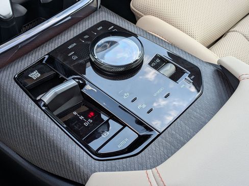 New 2026 BMW X3 xDrive30 w/ Premium Package AWD/4WD image 24