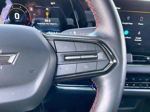 Used 2025 Chevrolet Equinox RS w/ LPO, Floor Liner Package image 18