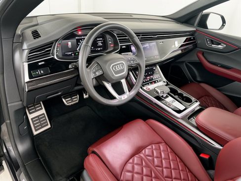Used 2023 Audi SQ8 Prestige w/ Prestige Package AWD/4WD image 4