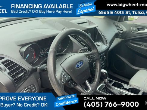 Used 2018 Ford Escape SE w/ SE Sport Appearance Package FWD image 8