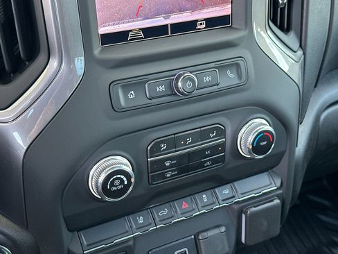 New 2025 GMC Sierra 2500 Pro w/ Convenience Package RWD image 18