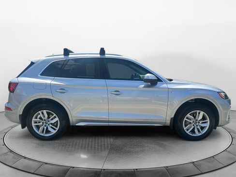 Used 2023 Audi Q5 2.0T Premium w/ Convenience Package AWD/4WD image 8