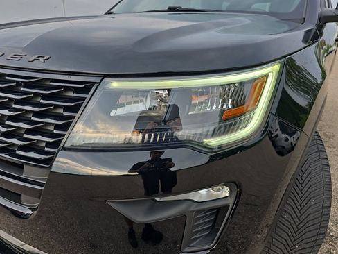 Used 2018 Ford Explorer Sport AWD/4WD image 36